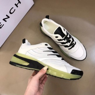 지방시 남성용 스니커즈 GV390697-6