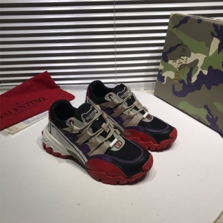 발렌티노 남여공용 신상 스니커즈 2S0S22-7