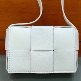 보테가 미니 카세트백 V7789-4