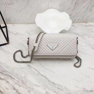 프라다 다이어그램 가죽 숄더백 1BD164 화이트