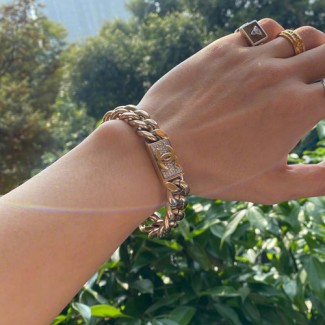 샤넬 신상 팔찌 C172004