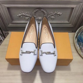 토즈 신상 로퍼 TS659309 스웨이드 연보라