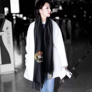 버버리 신상 스카프 BB3636