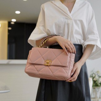  샤넬 CHANEL 19 미듐 플랩 백 AS1161 핑크