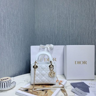 디올  레이디백 미니 M0505 화이트 금장