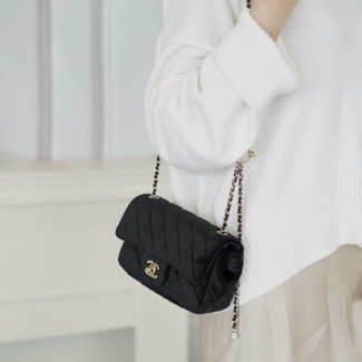  샤넬 플랩백 스몰 AS1787 스웨이드 블랙