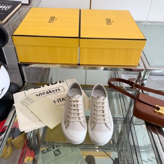 펜디 남여공용 스니커즈 FD46214-2