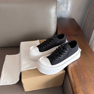 보테가 남여공용 스니커즈 475222-5