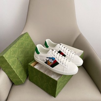 구찌 남여공용 Disney x Gucci 도널드 덕 스니커즈 649399