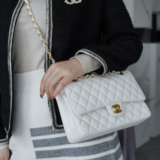  샤넬 점보백 미듐 A1112 캐비어 화이트 금장