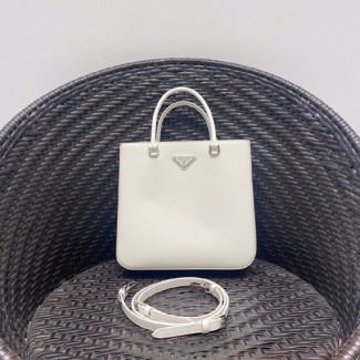 프라다 삼각로고 브러시드 토트백 1BA330 화이트