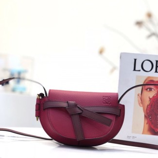 로에베 게이트 미니백 211928 버건디