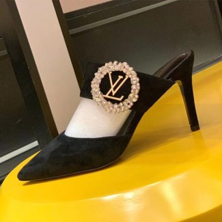 루이비통 신상 펌프스 1A854G