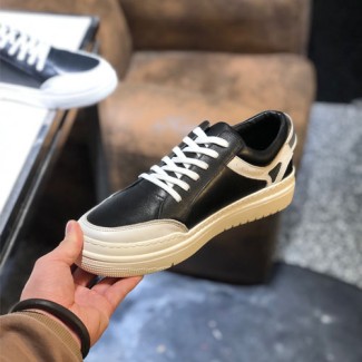 구찌 남성용 신상 스니커즈 620272-1