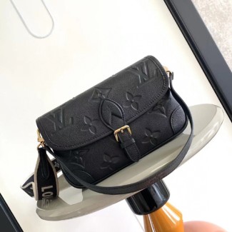 루이비통 다이엔 사첼백 M46386 블랙