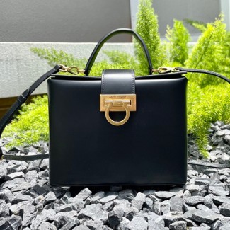 페라가모 트리폴리오 탑 핸들 212958 블랙