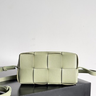 보테가 카세트 미니 크로스바디 백 755031-5